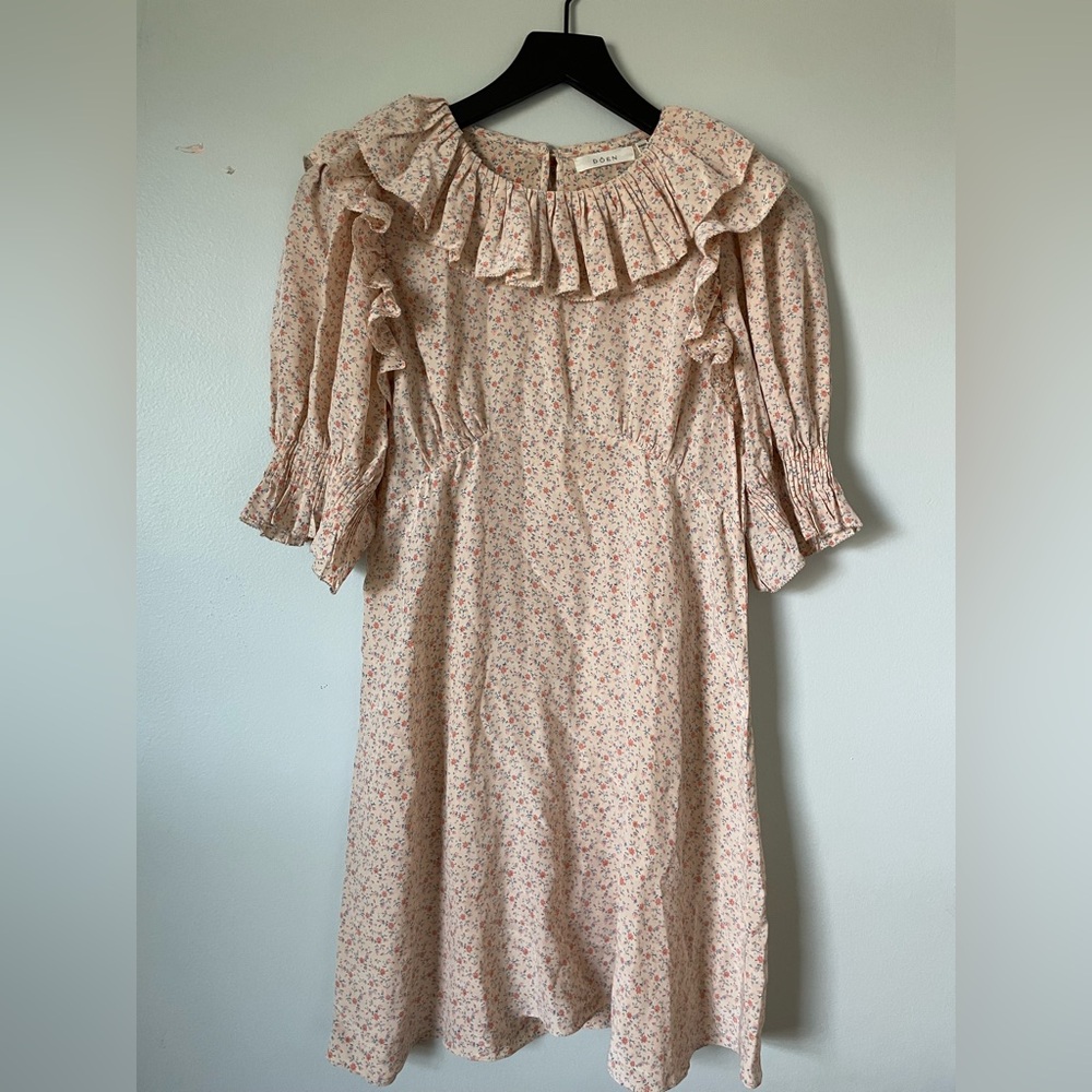 **SOLD**DOEN SILK FLORAL MINI DRESS